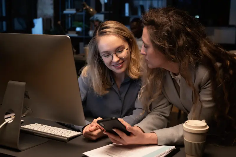 Mujeres impulsan cada vez más la industria de la tecnología y el entretenimiento'