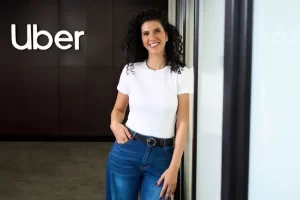 Angela Mendoza, gerente de comunicaciones de Uber