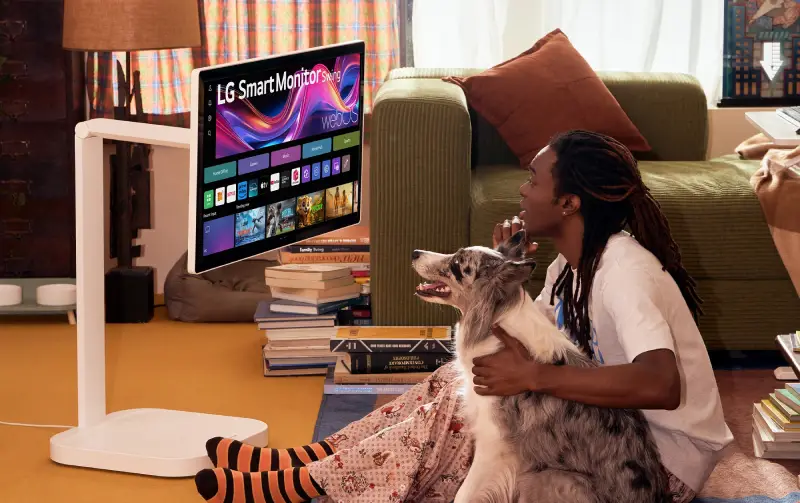 LG-Smart-Monitor-Swing-Image-2