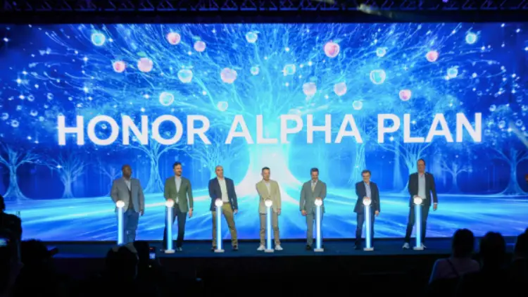 HONOR Alpha Plan