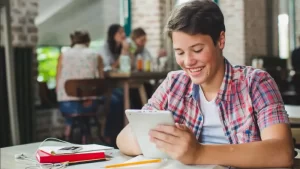 Regreso a clases con tecnología, cinco productos clave para disfrutar el aprendizaje en el segundo semestre del año