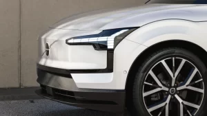 JPG Full-BL330_Exterior_Detail_Headlight_ROW