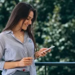 m-Commerce en 2026: ¿Por qué el 95% del tráfico de moda ya es móvil?