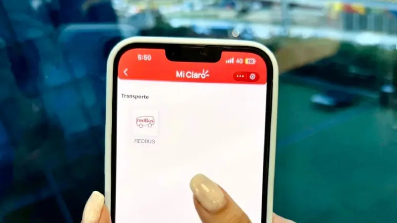 mi claro red bus