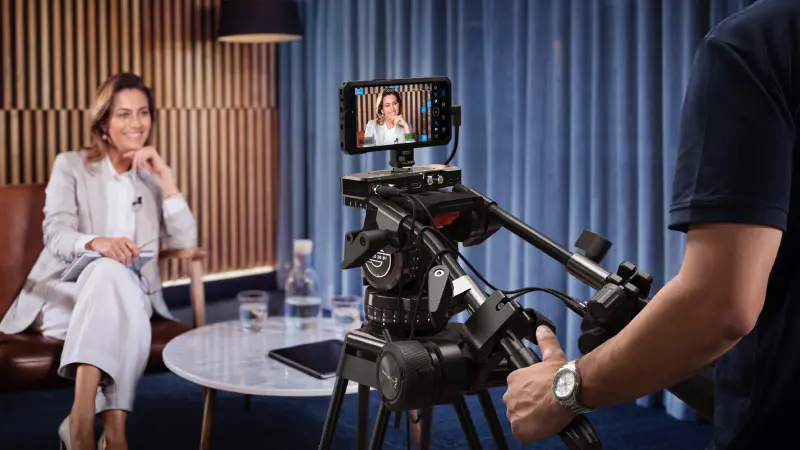 1-blackmagic-camera-update@2x